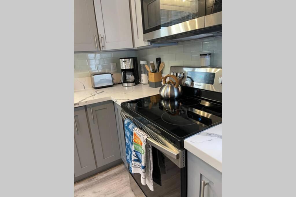 Spacious 2 Bedroom Beach House With King Suite Waianae Luaran gambar