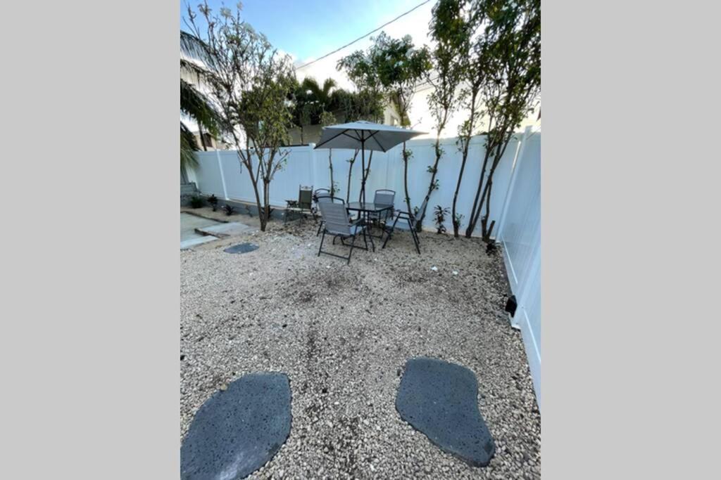 Spacious 2 Bedroom Beach House With King Suite Waianae Luaran gambar
