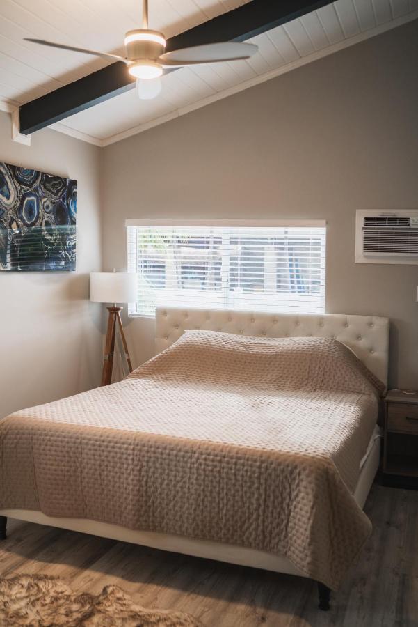 Spacious 2 Bedroom Beach House With King Suite Waianae Luaran gambar